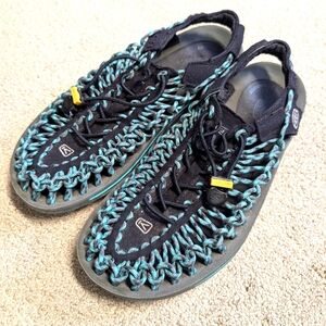Keen Uneek Water Shoes Sandals Women’s Size 8 Blue Comfort Performance Outdoor
